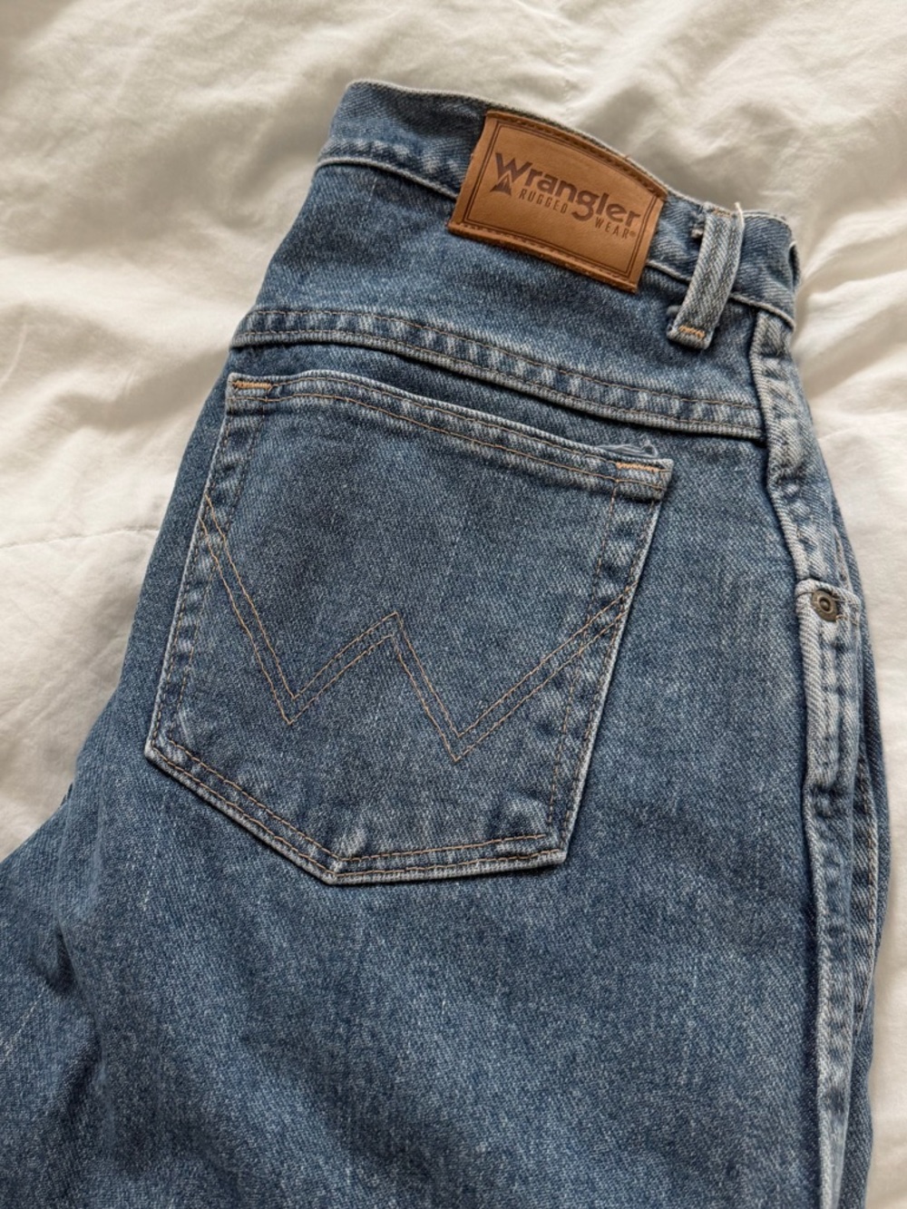Wrangler Women’s Flannel Lined Classic Blue Denim Jeans